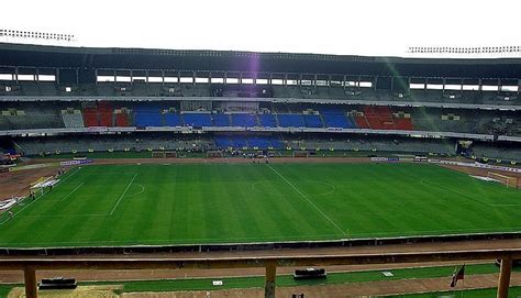 Salt Lake Stadium, Kolkata, India (120,000) | Kolkata