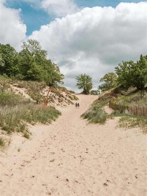 Hiking Indiana Dunes National Park: More than a Beach — Adrift Aesthetic