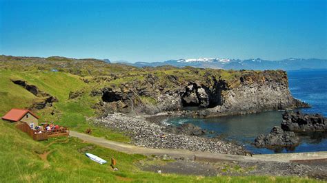 Hellnar : Iceland Travel Guide : Nordic Visitor