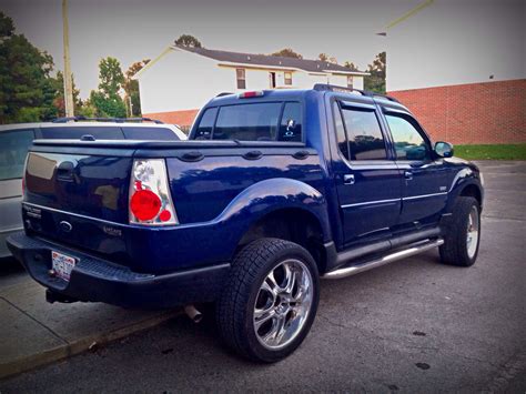 Ford Explorer Sport Trac | Ford sport trac, Ford sport, Sport trac