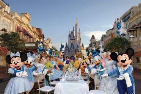 Six Things to know About the Disney Dining Plan at Walt Disney World ...