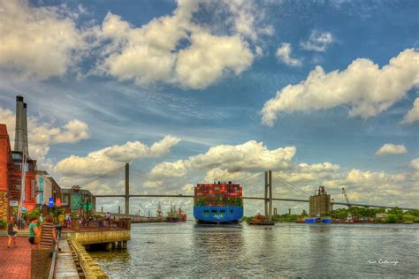 Savannah GA Coming In For A Landing 3 Port Of Savannah Georgia Ports ...