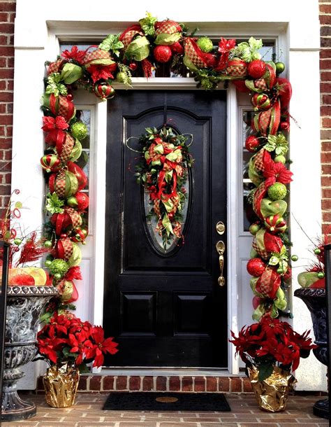 42 Christmas Decorations Ideas With Garland - Decoration Love