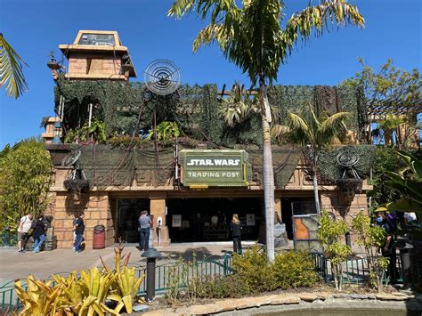 Disneyland finally reopens huge, long-empty Rainforest Cafe as Star Wars store