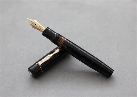 Montblanc L139 Celluloid Fountain Pen OB Nib - Vintage and Modern Pens