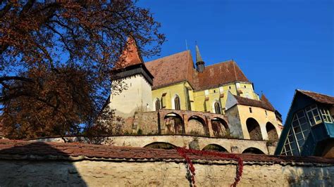 Biertan fortified church (UNESCO World Heritage monument) – transylvaniantours.com