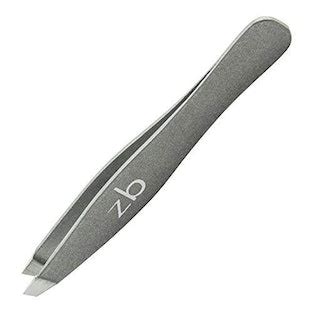 The 4 Best Tweezers For Facial Hair