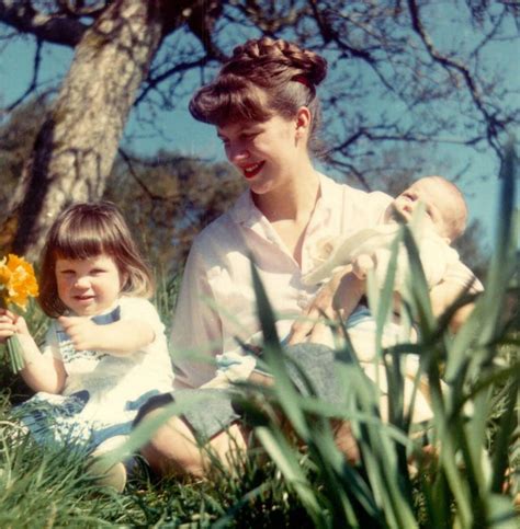 Sylvia Plath with her two children, Nicholas and Frieda, April 1962 - Flashbak