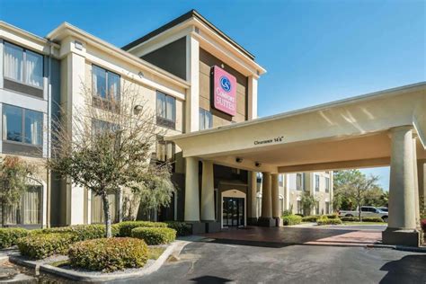 Book Comfort Suites near MCAS Beaufort (Beaufort (SC)) - 2019 PRICES FROM A$127!