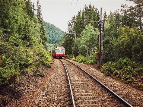 The Train from Oslo to Bergen - Scenic Bergen Railway