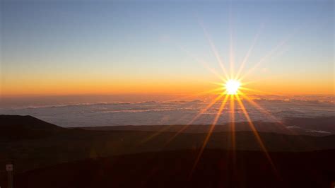 Mauna Kea Sunrise Time Lapse Mission - YouTube