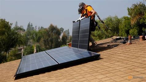 US home solar installer Sunrun to buy Vivint Solar for about US$1.46 billion - CNA