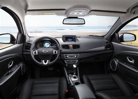 Renault Fluence Interior 2022