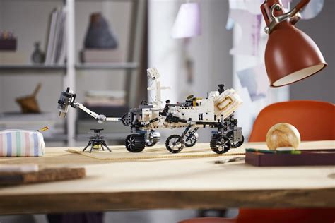 Build the Mars Rover With a New LEGO Set