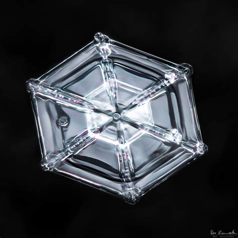 Snowflake: Stacked Hexagons | This is a tiny snowflake. If i… | Flickr