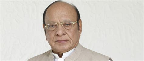 Former Gujarat Chief Minister Shankersinh Vaghela quits NCP