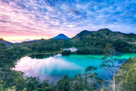 Explore the Fantastic Beauty of Telaga Warna Dieng | Yogyakarta Tour, Bali Packages, Bromo Ijen ...