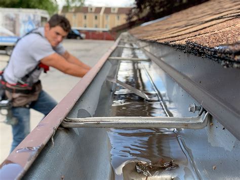 7 Questions to Ask to Gutter Cleaning Service Company - Ace Gutter Inc