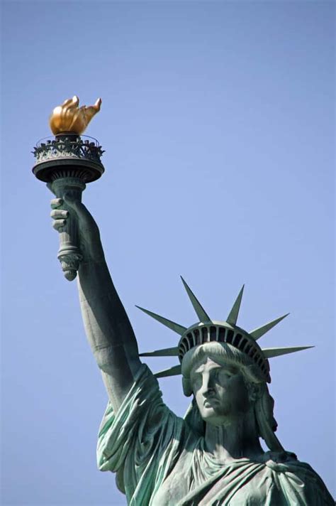 15 Statue of Liberty Symbols and Codes, Explained