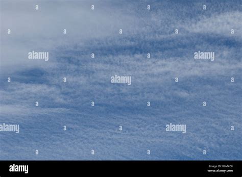 Cirrocumulus cloud formation hi-res stock photography and images - Alamy