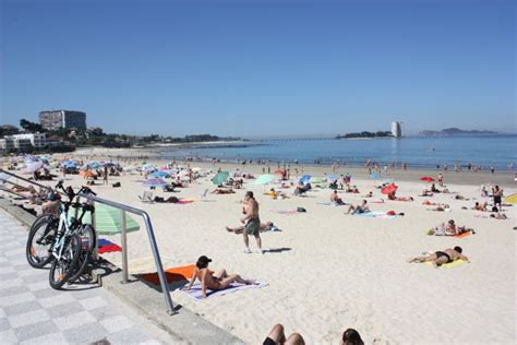 We found White Sandy Beaches and Sea Lice in Vigo Spain