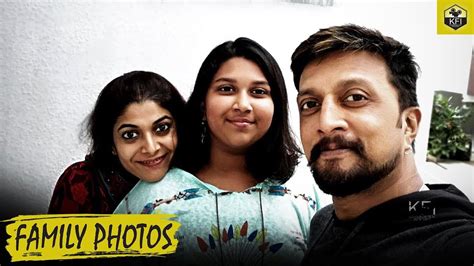 Sudeep Family Photos With Wife And Daughter | Priya Sudeep | Saanvi ...