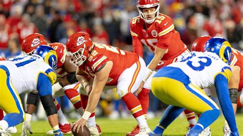 KC Chiefs grades vs. Los Angeles Rams, NFL Week 12: score | Belleville News-Democrat