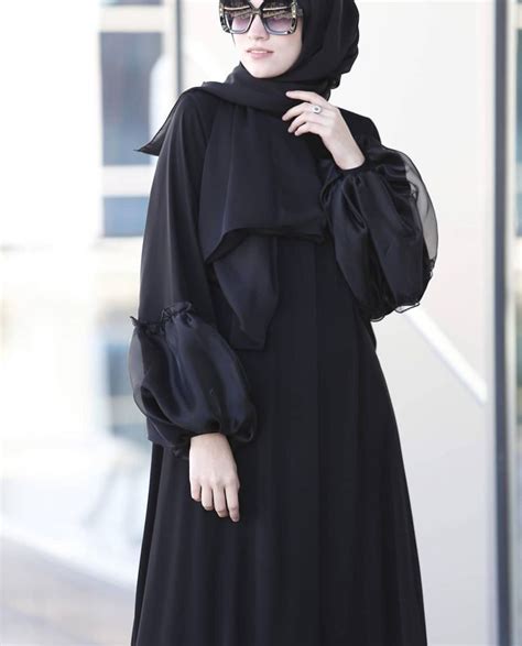 Elegant And Modern Abaya Designs - Zahrah Rose | Abayas fashion, Abaya ...