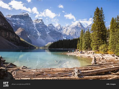 Moraine lake in autumn, Banff National Park, Alberta, Canada stock ...