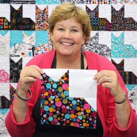 Make a Pins and Paws Cat Quilt with Jenny Doan! and like OMG! get some ...