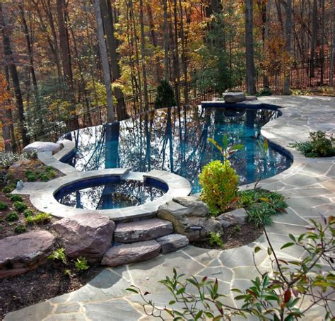 16 Fabulous Infinity Swimming Pools That Will Leave You Speechless