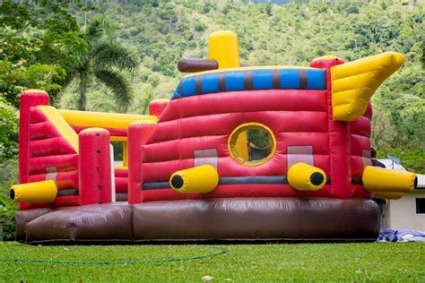 Pirate Ship Deluxe Jumping Castle | Jumping Jims