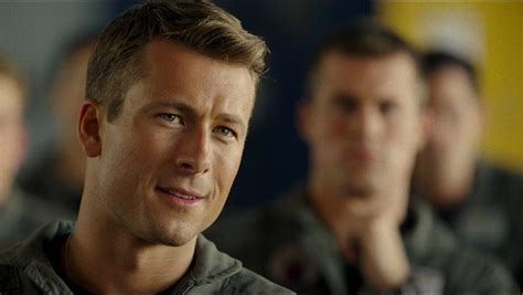 'Top Gun: Maverick': Glen Powell's Hangman is sequel's coolest pilot