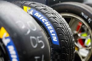 Michelin Pilot Sport 4 vs 4s: Is There a Difference?