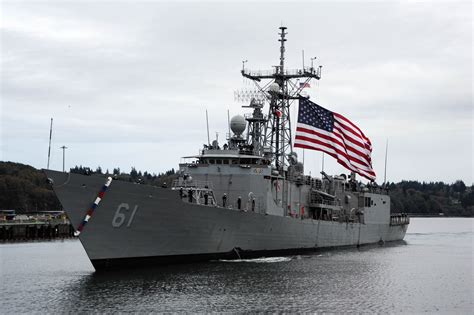 Youngest U.S. Frigate Decommissioned, Remainder Will Leave Fleet in ...