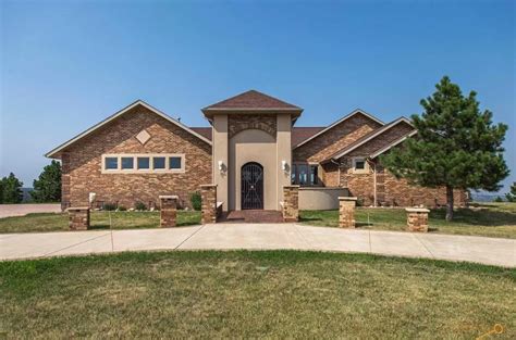 4 Incredible South Dakota Homes On The Market - Haven Lifestyles