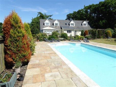 Devon Holiday Cottages with swimming pools | Holiday homes with private ...