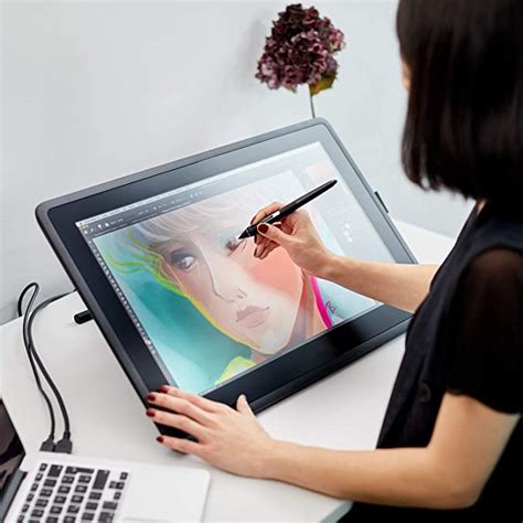 Wacom Cintiq 16 Drawing Tablet with Full HD 15.4-Inch Display Screen ...