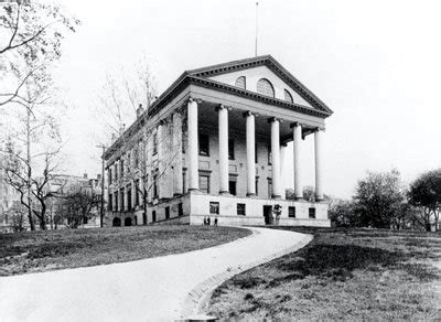 Virginia State Capitol Architecture by Thomas Jefferson - richmondmagazine.com