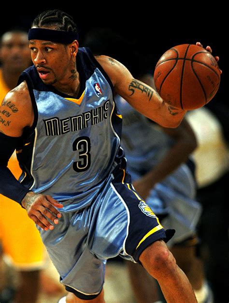 A Rare Photo of Allen Iverson in a Memphis Grizzlies uniform. Memphis Grizzlies Basketball ...