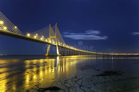 Vasco Da Gama Bridge by Night Stock Photo - Image of city, river: 9539926