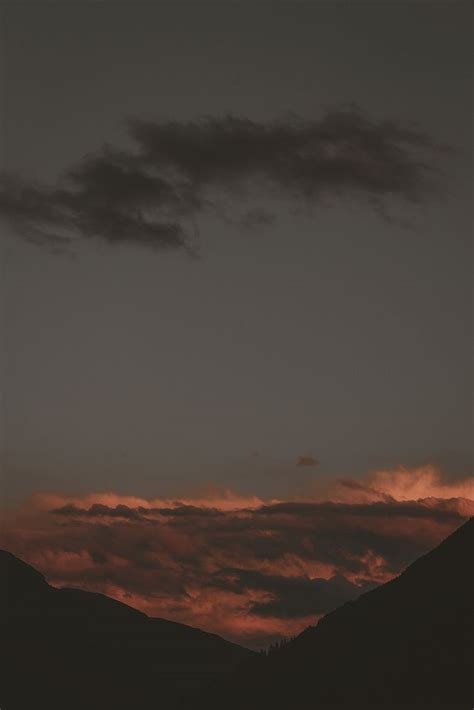 View of a red clouds | Free Photo - rawpixel