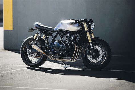 The Scout - Honda CB400 Cafe Racer | Return of the Cafe Racers