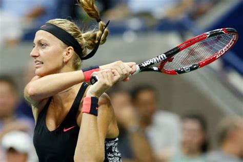 Petra Kvitova suffers 'severe' hand injury by knife-wielding burglar ...