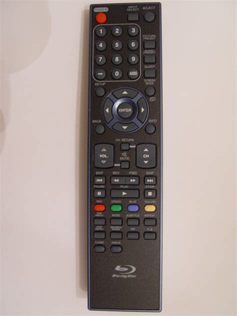 Magnavox Remote Control Part # NF035UD