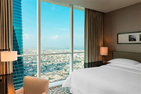 Sheraton Grand Hotel, Dubai hotel amenities | Hotel room highlights