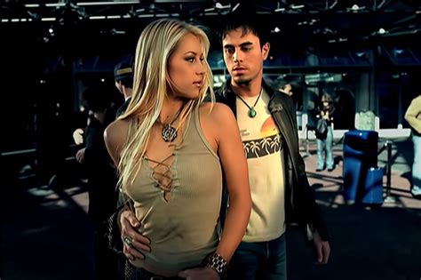 Anna Kournikova-Enrique Iglesias 'Escape' video confuses kids