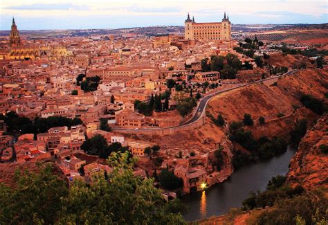 Toledo, Spain - The Alcázar of Toledo in background. : r/CityPorn