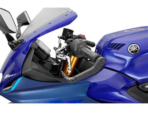 Shop Yamaha R15V4/R15M Bike Accessories Online | Yamaha e-shop