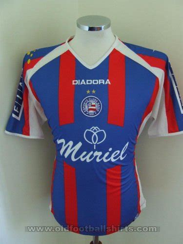 Esporte Clube Bahia Home football shirt 2005.